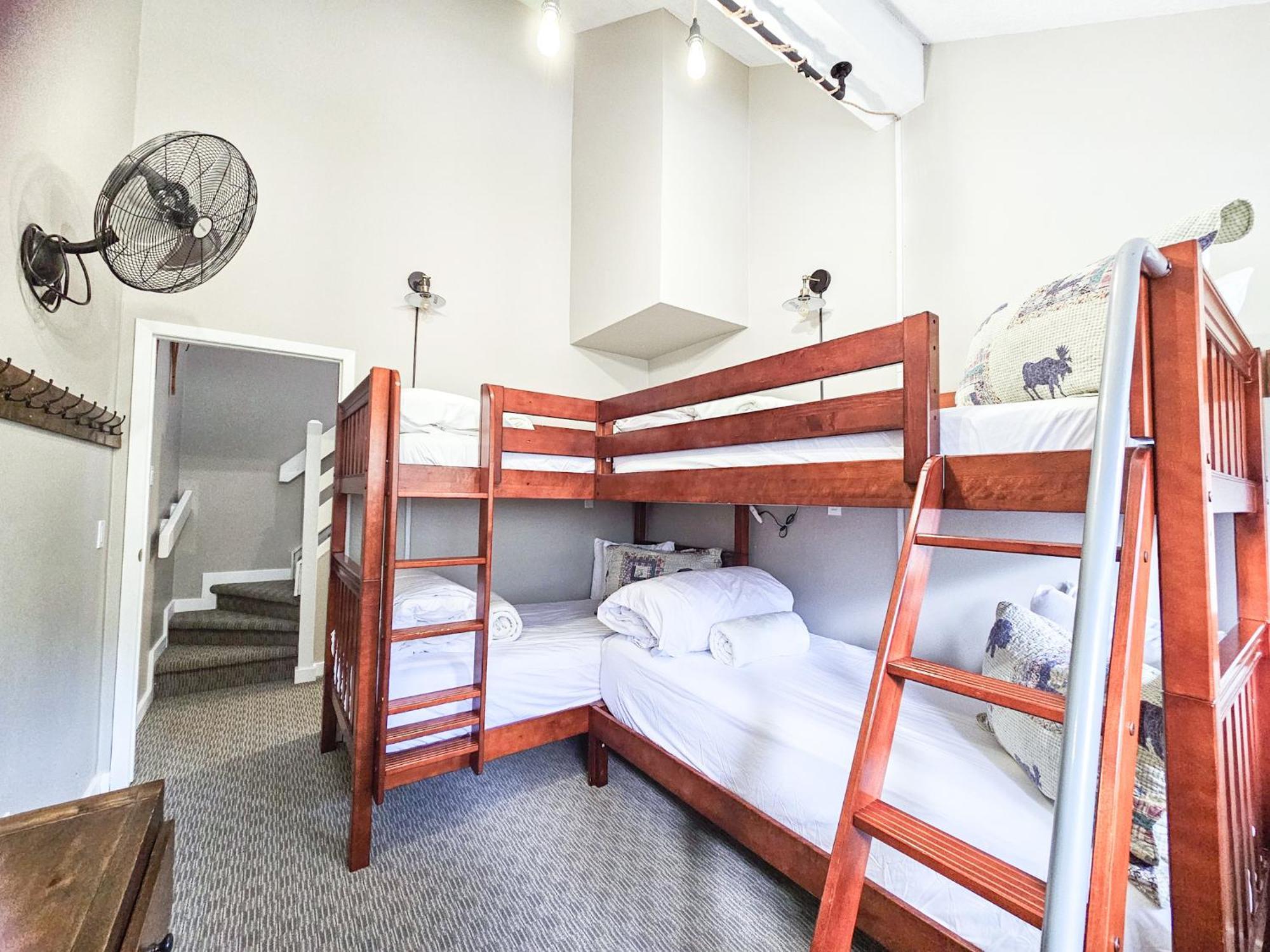 Horsethief Lodge By Stayin パノラマ 部屋 写真